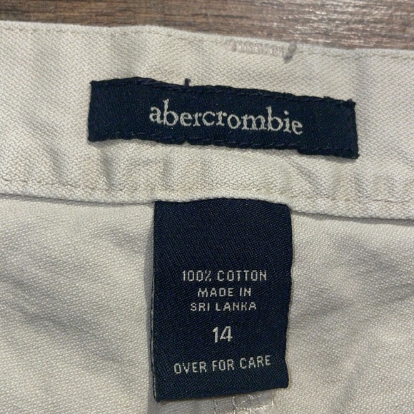 Abercrombie pants.  Size 14. - Picture 2 of 10